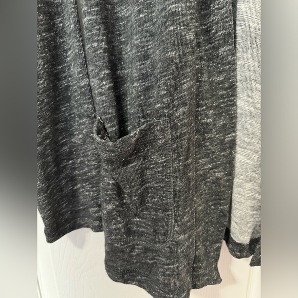 Practically new Ten Tree cardigan! - Picture 2 of 8